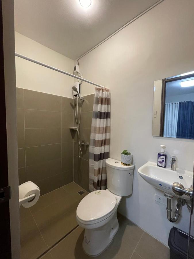Fly & Rest Guesthouse - Mactan-Cebu International Airport Мактан Екстер'єр фото